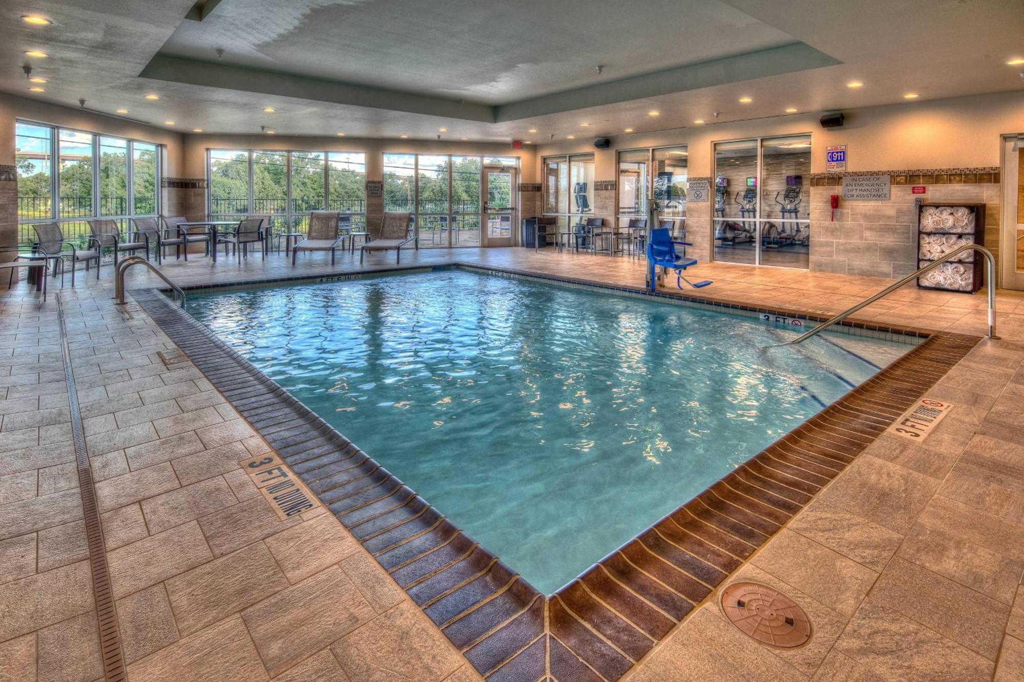 Courtyard Austin By Marriott Northwest/Lakeline Exterior photo